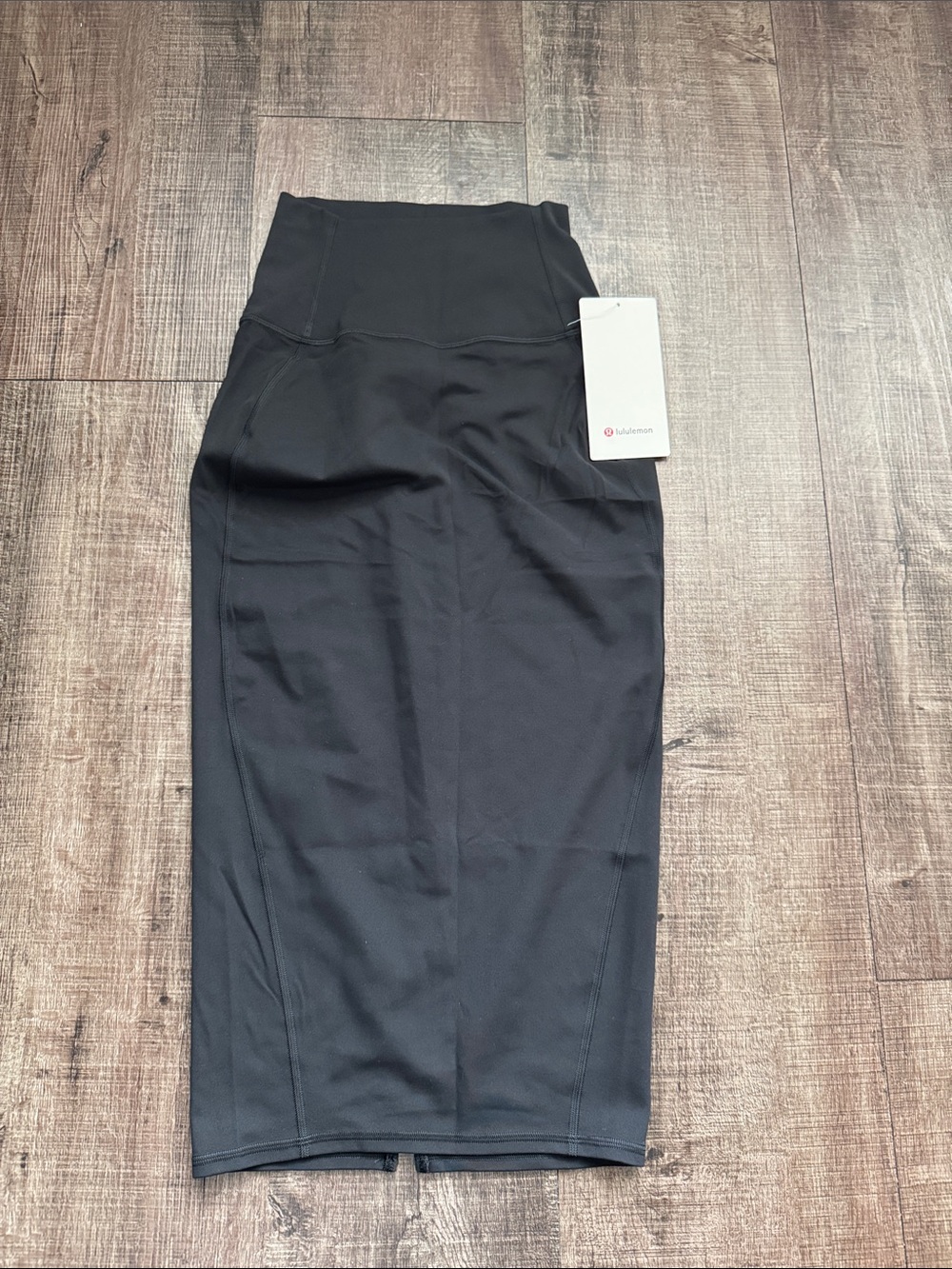 lululemon athletica Nulu Slim-fit HR skirt NWT